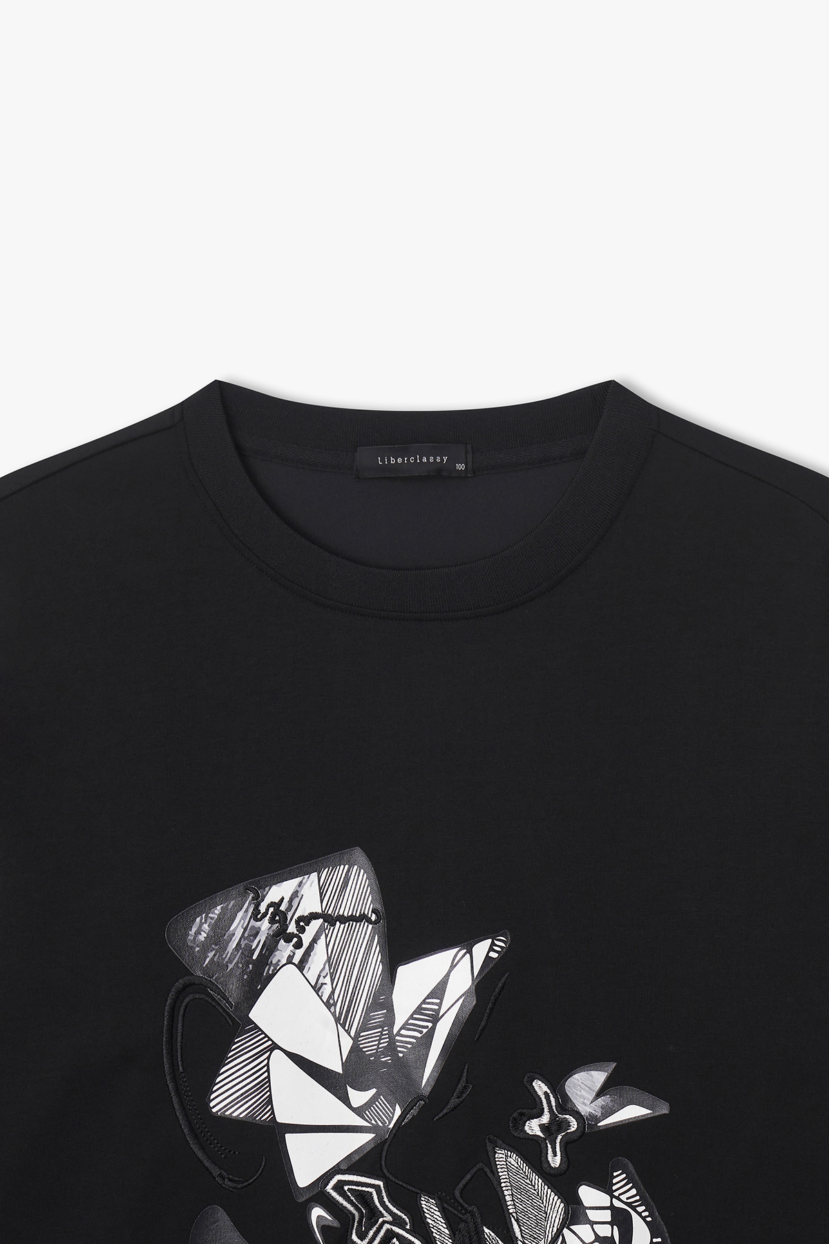 MUSINSA | LIBERCLASSY [25FW] LLF42604 Black Section Flower Artwork